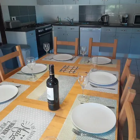 The Railway - Characterful And Comfortable * Piégut-Pluviers