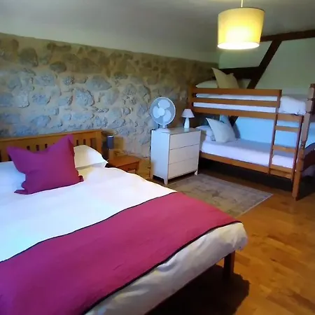 Prázdninový dům The Railway - Characterful And Comfortable Piégut-Pluviers
