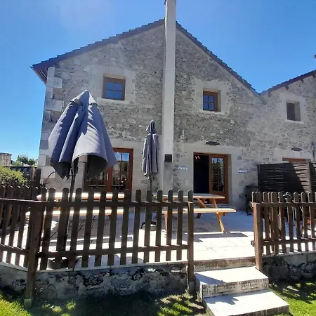 The Railway - Characterful And Comfortable Holiday home